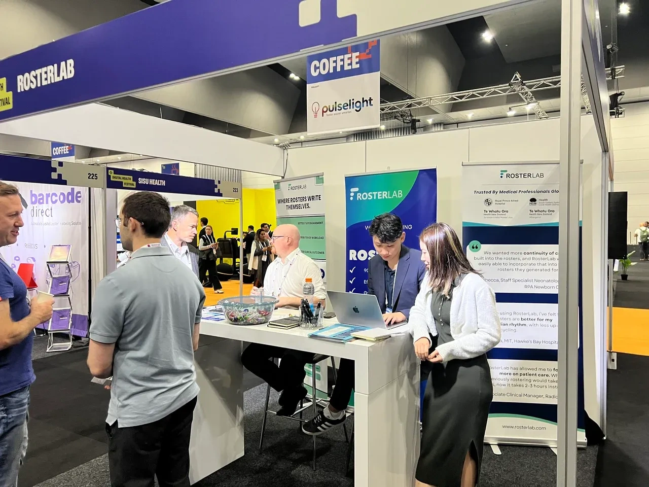 Rosterlab DHF team at the event booth