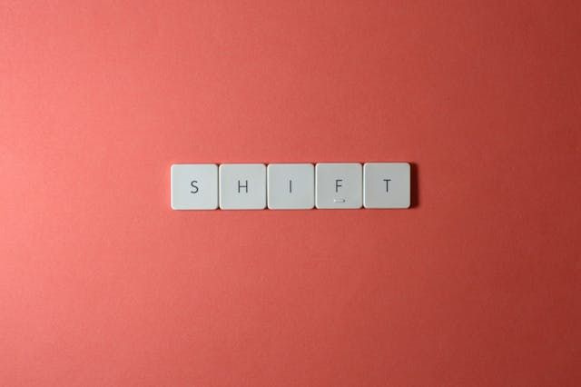 shift written on red background